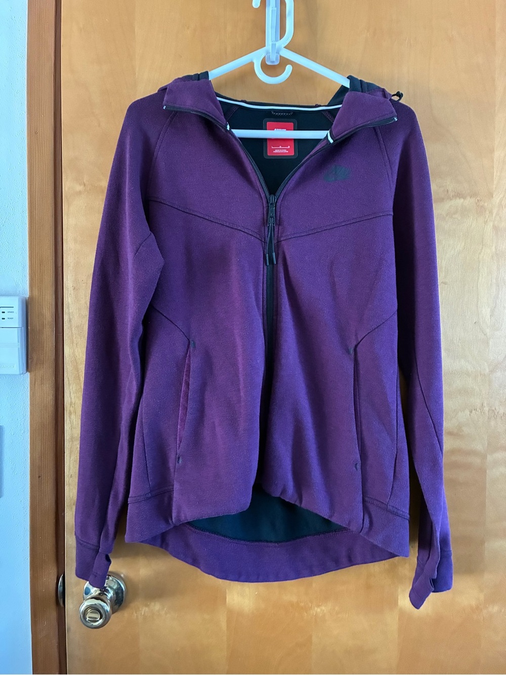 Nike Women's Full-Zip Sweater HoodJacket